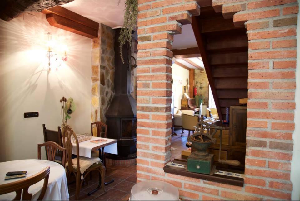 Posada De Sena Екстериор снимка